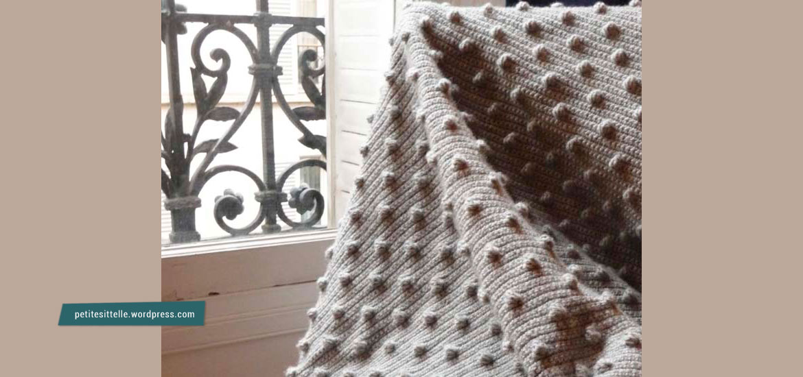 Joli tuto de plaid réalisée au crochet avec le point noisette